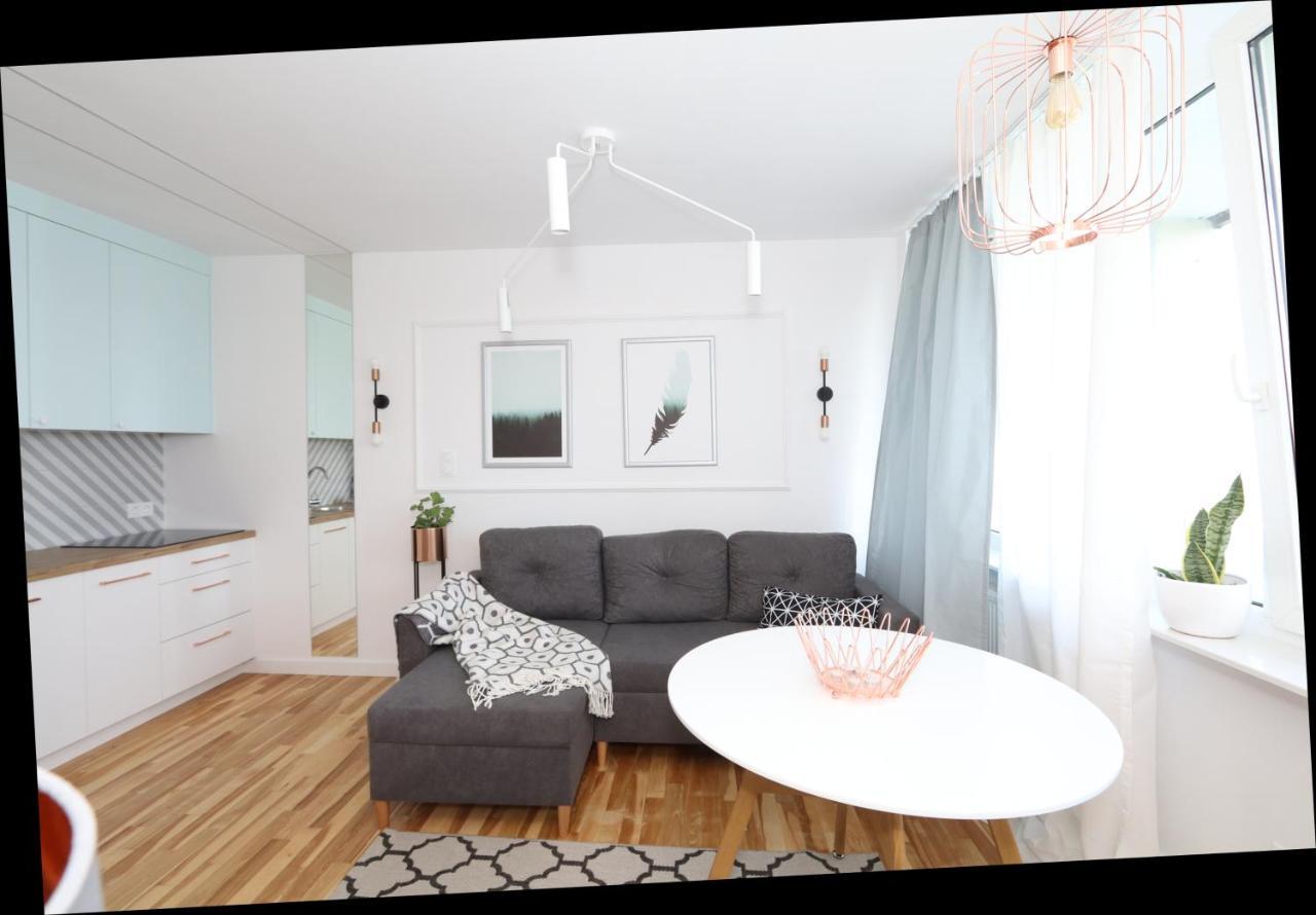Romaszewskiego Zoliborz Bedroom Pokoj Metro 바르샤바 외부 사진