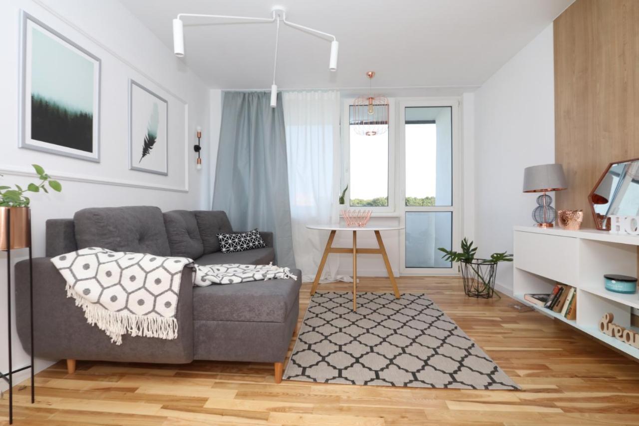 Romaszewskiego Zoliborz Bedroom Pokoj Metro 바르샤바 외부 사진
