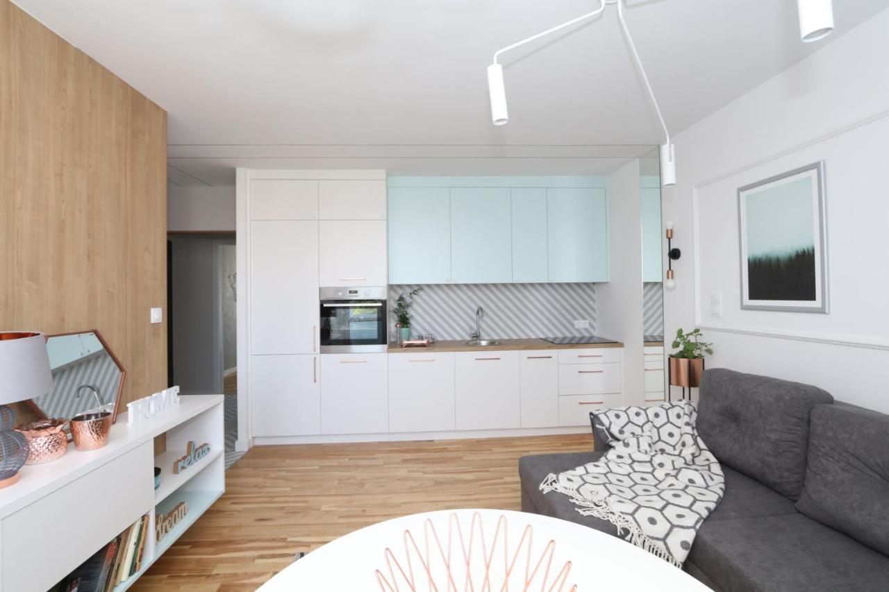 Romaszewskiego Zoliborz Bedroom Pokoj Metro 바르샤바 외부 사진
